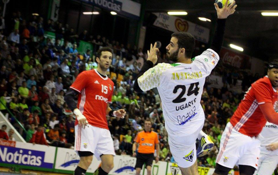 Anaitasuna vence a Fertiberia Puerto Sagunto en el último minuto